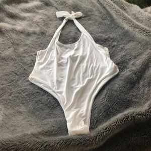 PRETTYLITTLETHINGS One piece new Swim suit